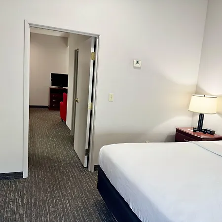 Country Inn & Suites By Radisson, Harrisonburg, Va-2