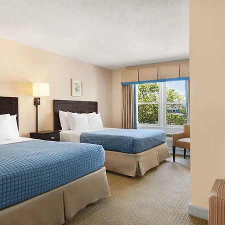 Harrison Hall Hotel-2