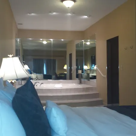 Town & Country Inn And Suites-3