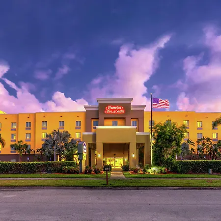 Hampton Inn & Suites - Fort Pierce-3