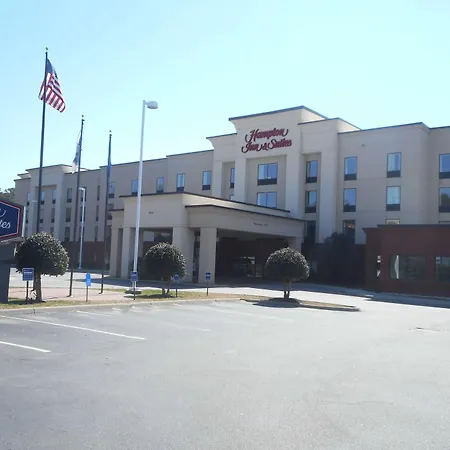 Hampton Inn & Suites Norfolk-Airport-2
