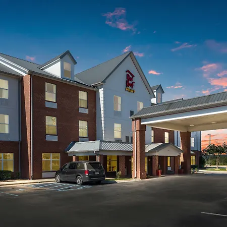 Red Roof Inn Plus & Suites Birmingham - Bessemer-3