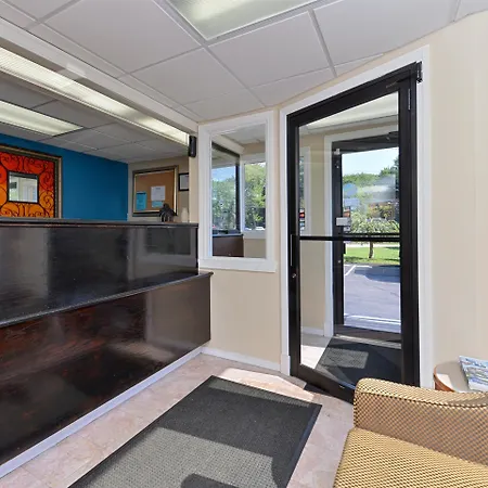 Americas Best Value Inn New London Mystic-2