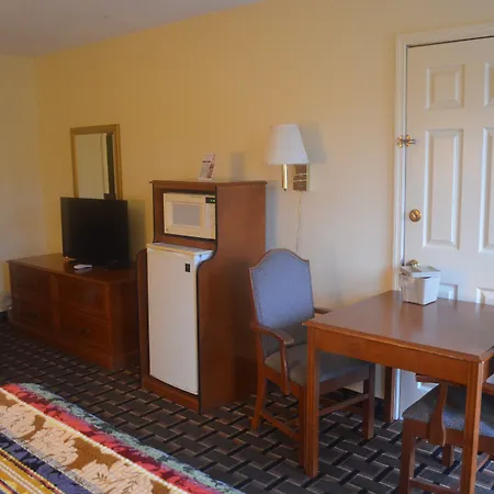 Great Lakes Inn & Suites-3