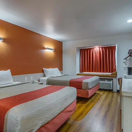 Motel 6-Mcalester, Ok-2