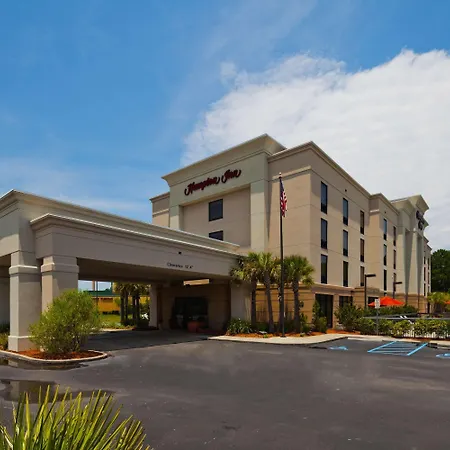 Hampton Inn Moss Point-3