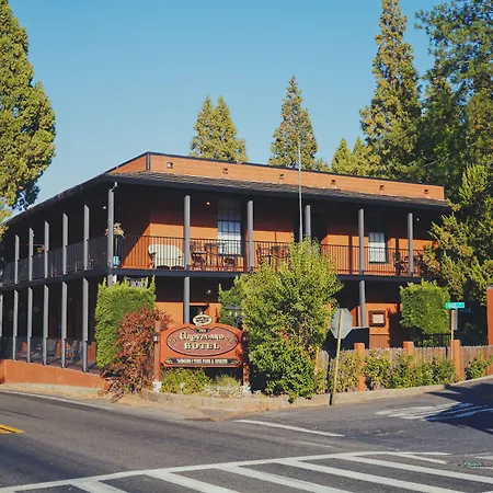 The Groveland Hotel-2