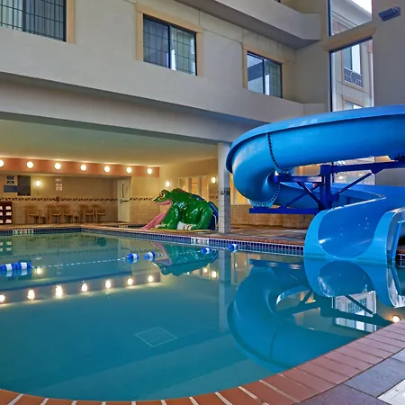 Holiday Inn Express Hotel & Suites Longmont By Ihg-3