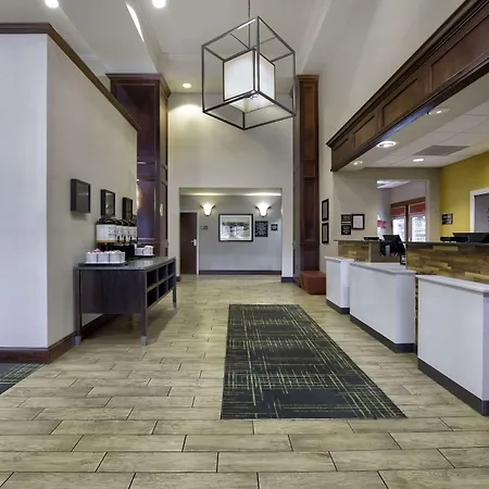 Hampton Inn & Suites Jackson-2