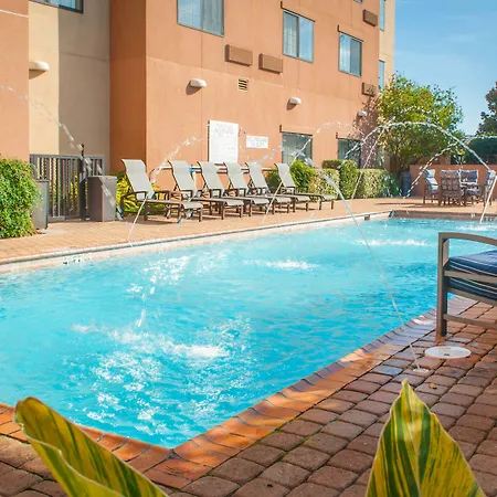 Courtyard By Marriott Pensacola Downtown-3