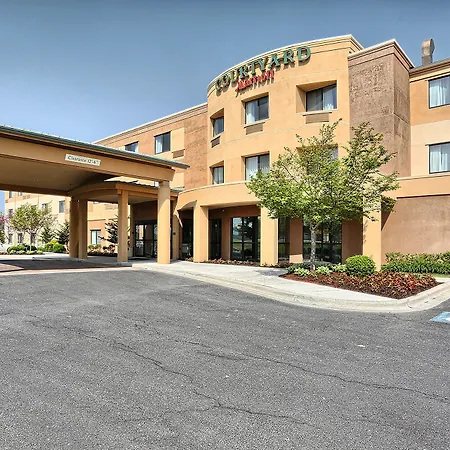 Courtyard By Marriott Harrisburg West/Mechanicsburg-3