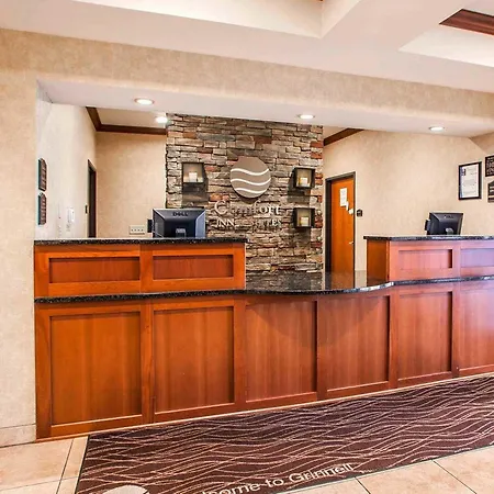 Comfort Inn & Suites Grinnell Near I-80-3
