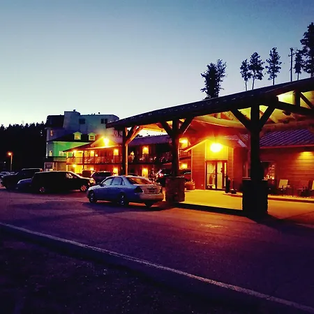 Rushmore Express & Suites-2