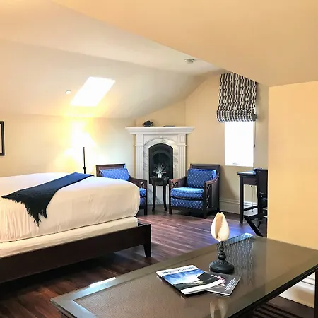 West Cliff Inn, A Four Sisters Inn-3