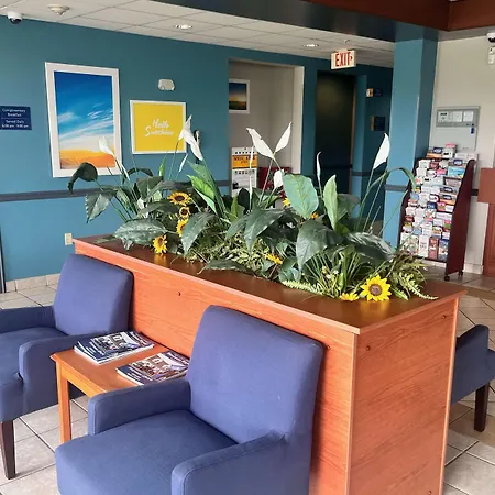 Days Inn & Suites Seaford-2