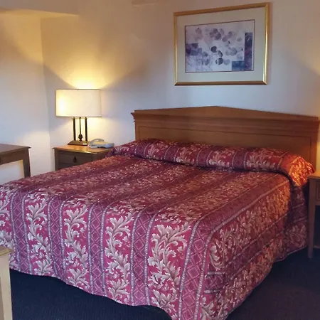 Skylark Motel-2