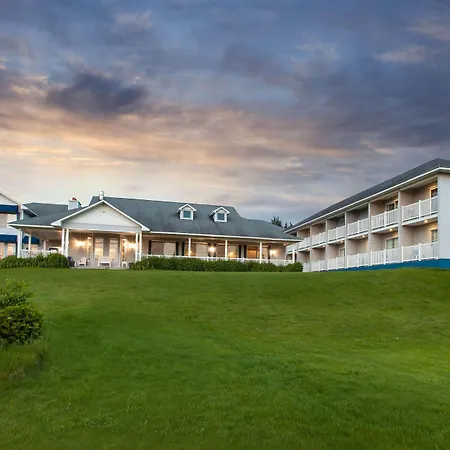 Days Inn By Wyndham Petoskey-2