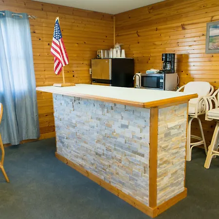 Waterside Inn-3