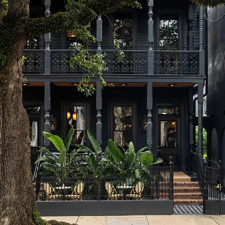 The Prytania Oaks-2