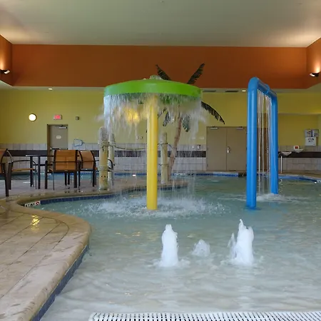 Courtyard By Marriott Madison West / Middleton-3