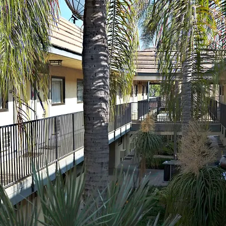 Key Inn And Suites-2