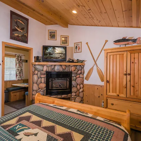 Fireside Lodge-2
