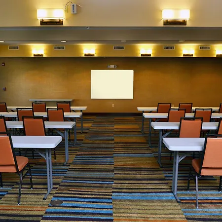 Fairfield Inn & Suites Effingham-2