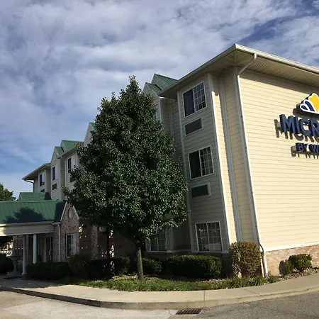 Microtel Inn & Suites By Wyndham Indianapolis Airport-3
