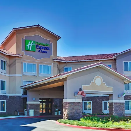 Holiday Inn Express & Suites Beaumont - Oak Valley By Ihg-3