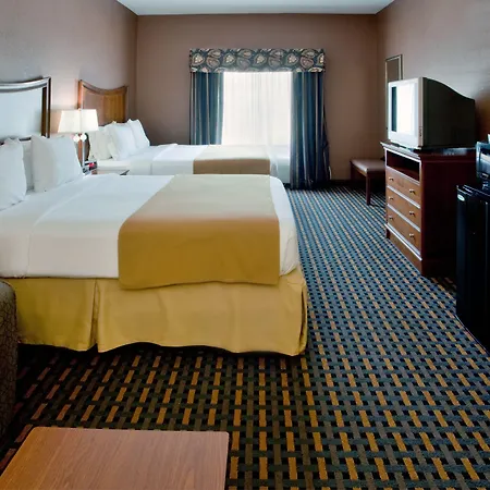 Holiday Inn Express Hotel & Suites Suffolk By Ihg-3