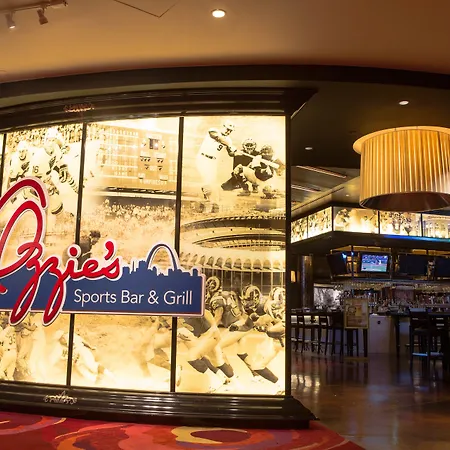 Hotelumiere At The Arch Hotel & Casino - A Caesars Rewards Destination-3