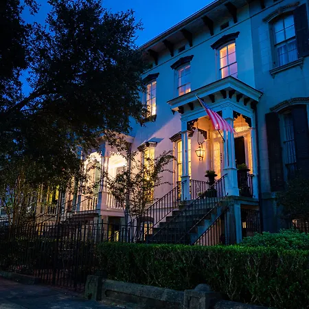Justine Inn Savannah-3