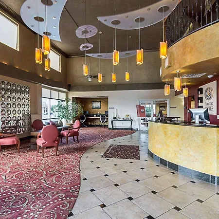 Comfort Suites Airport-2
