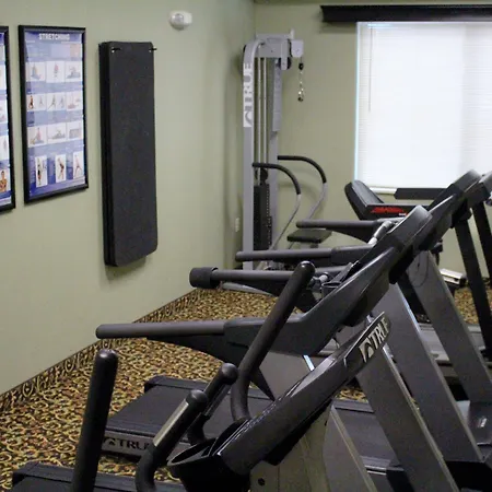 Expressway Suites Fargo-3