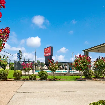 Econo Lodge Lake Charles University Area-2