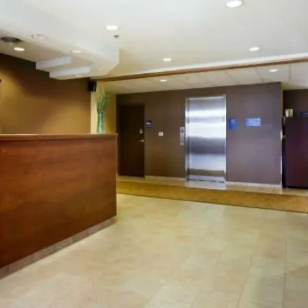 Microtel Inn And Suites By Wyndham Rawlins-2