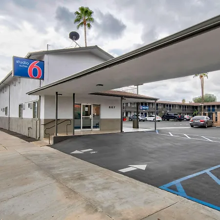 Studio 6 Suites San Bernardino, Ca-2