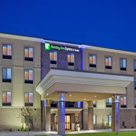Holiday Inn Express & Suites Lincoln Airport By Ihg-2