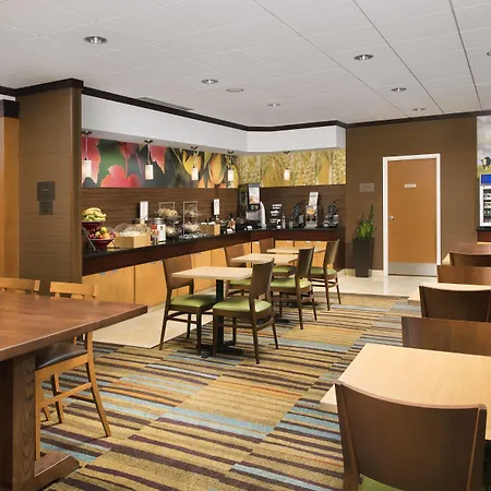 Fairfield Inn & Suites-Washington Dc-2