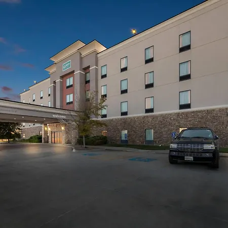 Quality Inn - Pratt-2