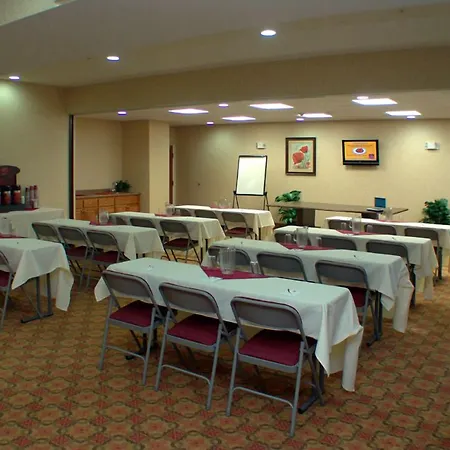 Comfort Suites Eugene University-2