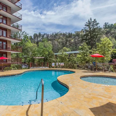 Quality Inn & Suites Gatlinburg North-2