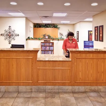 Candlewood Suites Omaha Airport-3