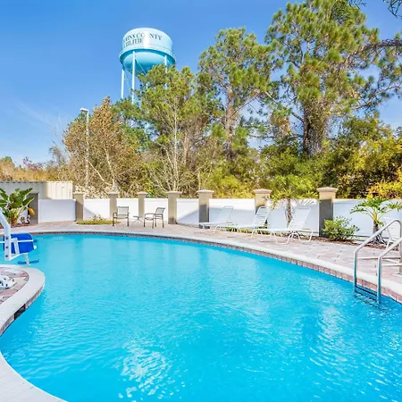 La Quinta Inn & Suites By Wyndham St. Augustine-2