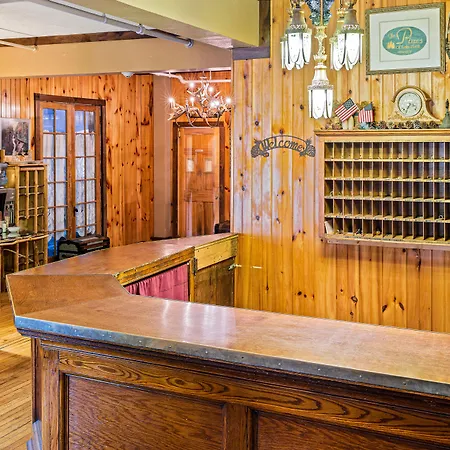 The Pines Inn-2