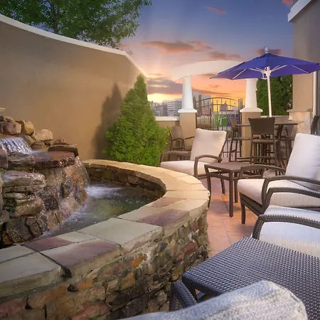 Holiday Inn Express Hotel & Suites Chattanooga Downtown By Ihg-3