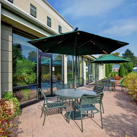 Hampton Inn Sayre-2