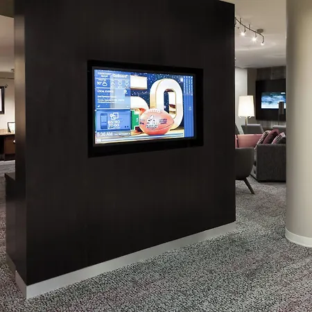 Courtyard By Marriott Miami At Dolphin Mall-3