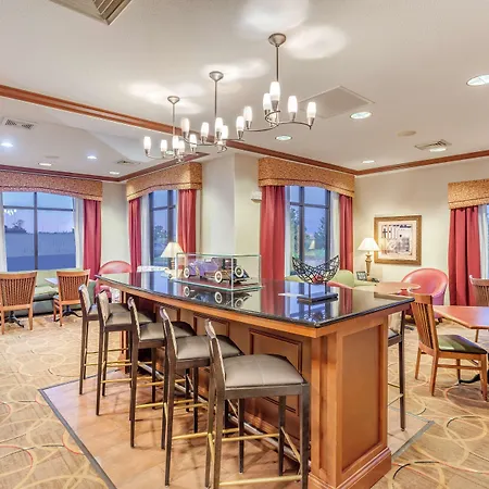 Hampton Inn Auburn-2