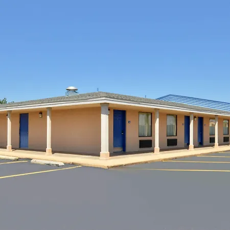 Americas Best Value Inn Lubbock East-3